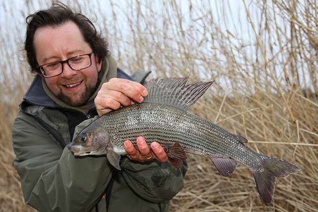 Tackling Rivers With Trotting Tactics - Martin Bowler